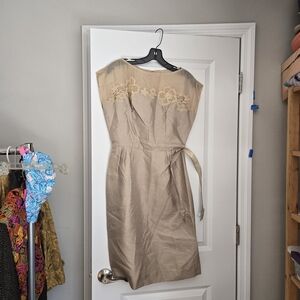 Elegant Beige Embroidered Midi Dress